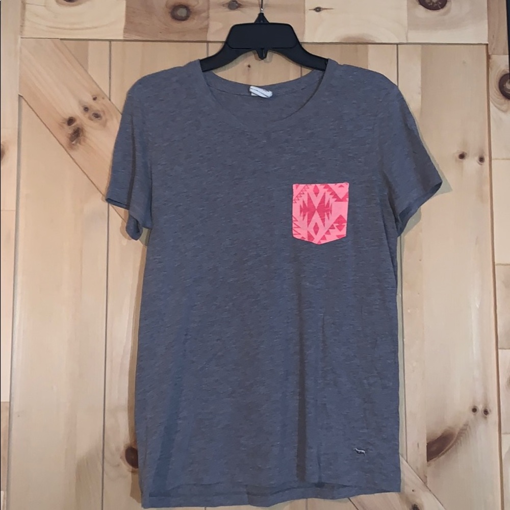 Victoria Secret Pink t-shirt